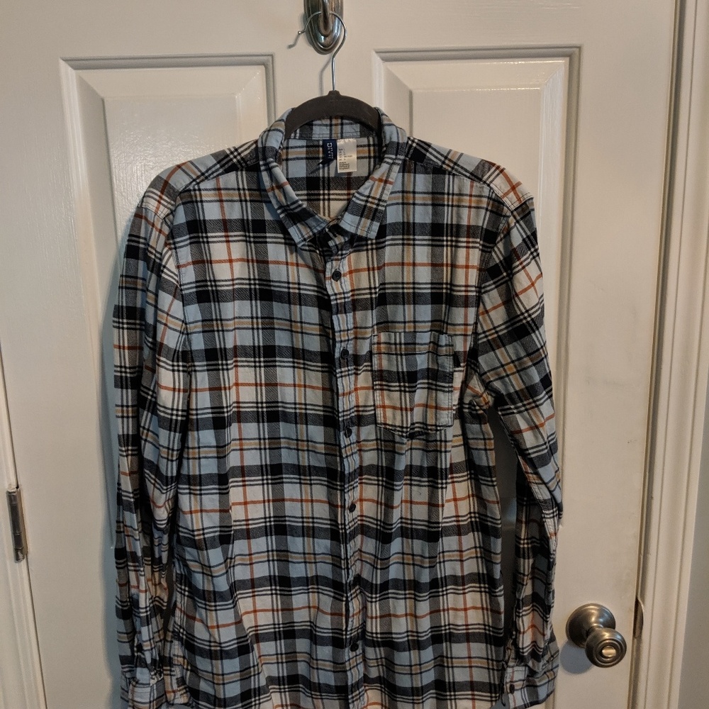 H&M Plaid flannel button down